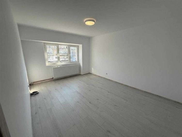 Apartament 2 camere decomandat, 56 mp, renovat, centrala proprie - Dacia