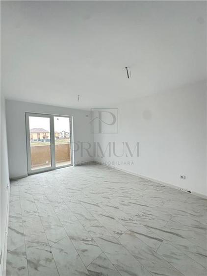 GIROC - 2 CAMERE - PARTER - DECOMANDAT - BLOC NOU