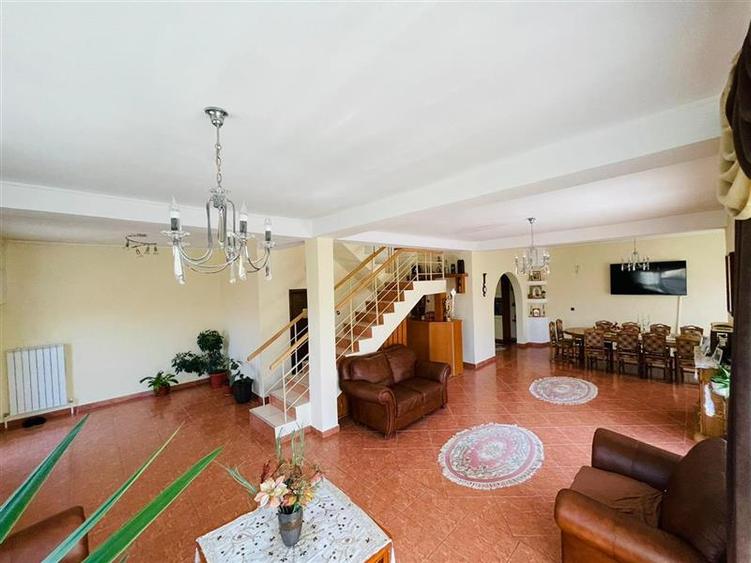 VILA exclusivista de vanzare Agigea