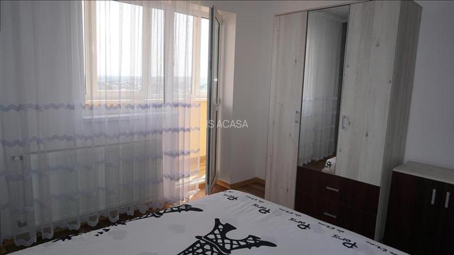 Apartament decomandat cu 3 camere la Ciuperca - 12