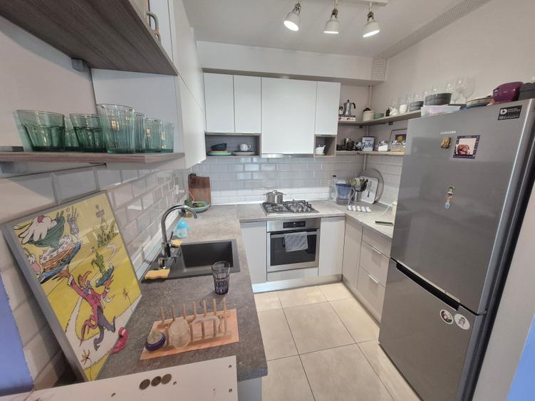 3Cam-Nou-Lux--7 Min Iulius Town-Mobilat --Balcon-1 loc Parcare -121.000 Euro!Neg