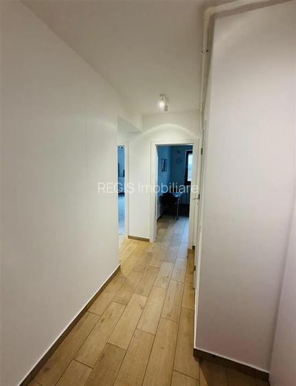 Garsoniera 43 mp decomandat cu balcon si parcare zona Coresi - 12
