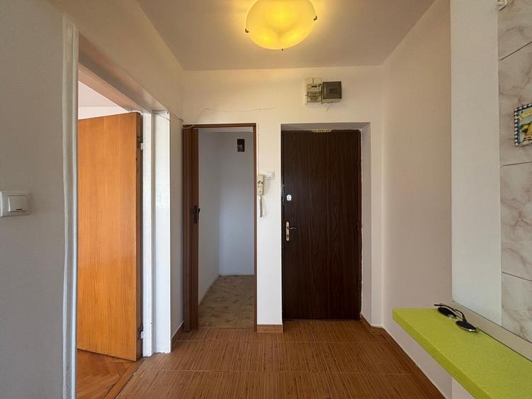 2 Camere Campia Libertatii Vizavi Parc IOR Bloc reabilitat