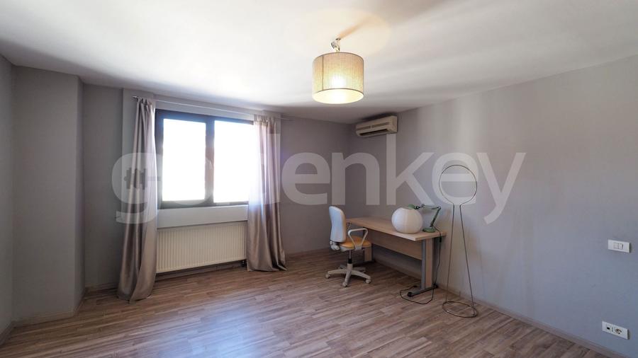 Penthouse generos cu 4 camere, 3 bai | terase 33mp | 227mpc