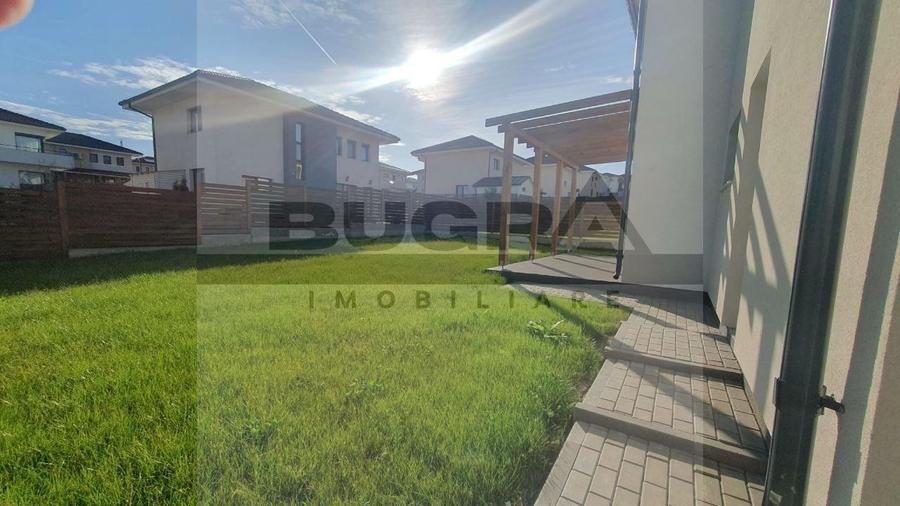 Casa de inchiriat in Dezmir, ansamblu privat