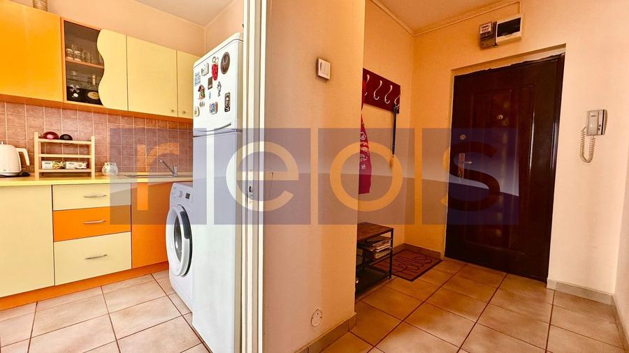VANZARE 2 CAMERE SEMIDOROBANTI DOROBANTI - 11