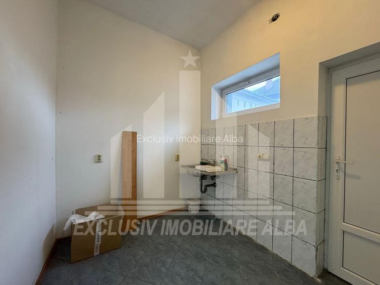 Casa individuala | Spatiu comercial | 306 mp | 415 mp teren | Maieri - 12
