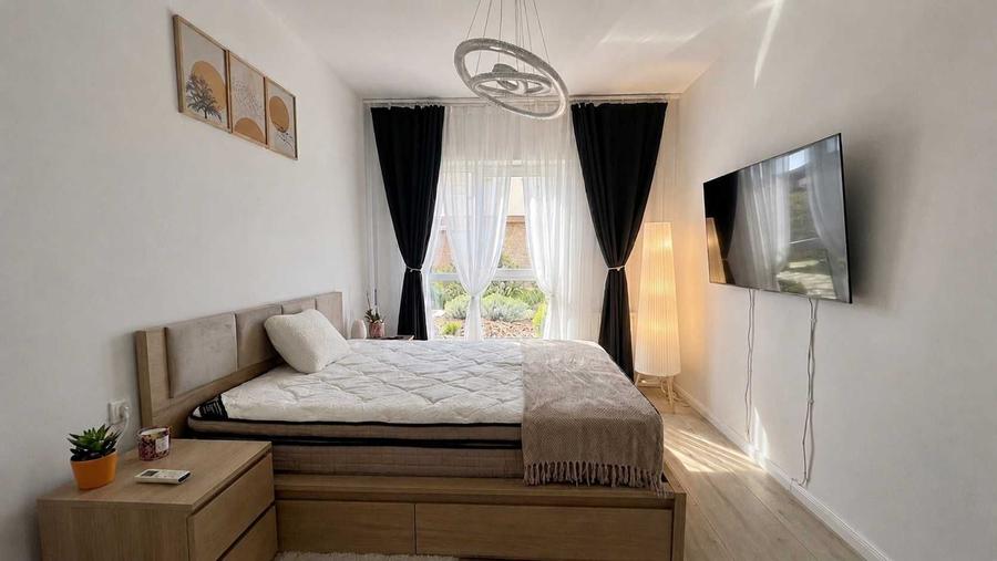 Apartament 3 camere cu grădină privată