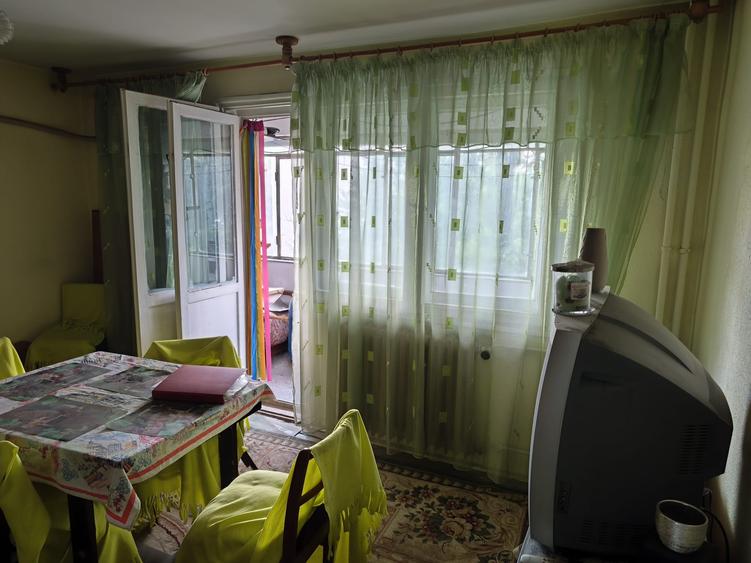 METROU TITAN 3 CAMERE
