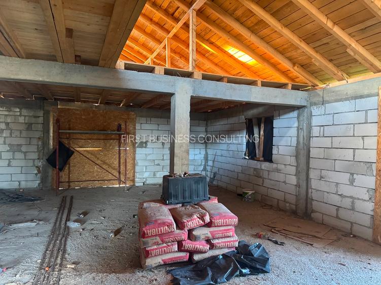 Casa Peris  zona Cocioc  (Nefinalizata) , langa terenul de Golf Bucharest - 15
