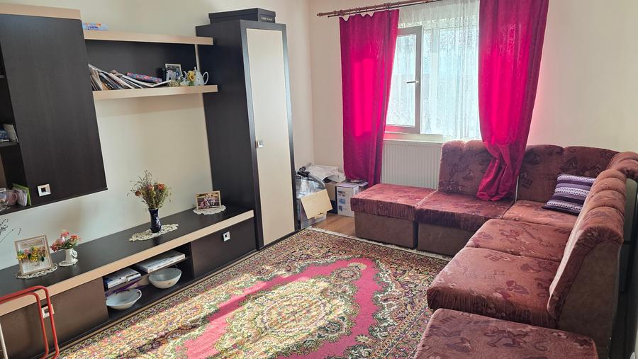Vand apartament 2 camere decomandat in Deva, zona Ioan Corvin