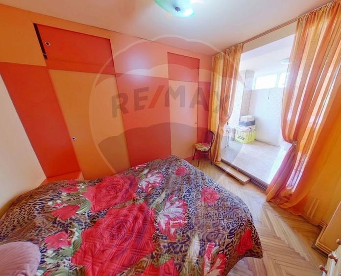 Apartament 3 camere, blocul M.A.I, terasă 80 MP!