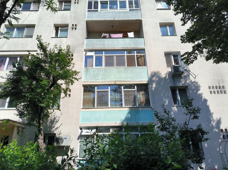 Apartament 3 camere