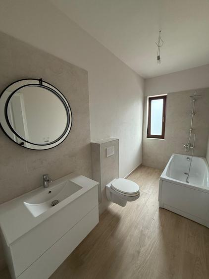 MT233 Casa-DUPLEX, 4 camere, complet finisat, Giroc, P+1E