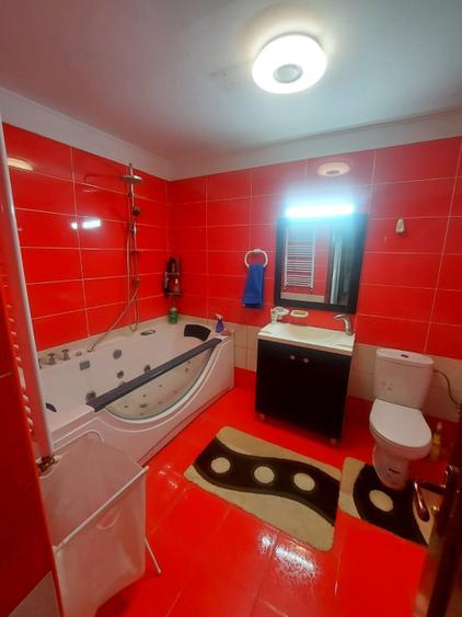 Apartament -5 camere -decomandat-Zona Colentina-Fundeni