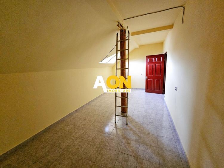 Casa S+P+1+M, pretabila pentru birouri, 300 mp teren, Cetate