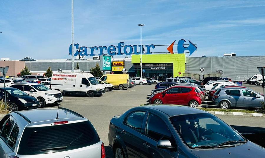 Proprietar–spațiu comercial premium 275 mp-235 mp utili int + 40mp teren privat