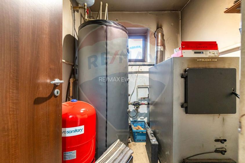 OPORTUNITATEI CASĂ modernă | 238mp utili și teren intravilan 7150mp - 38