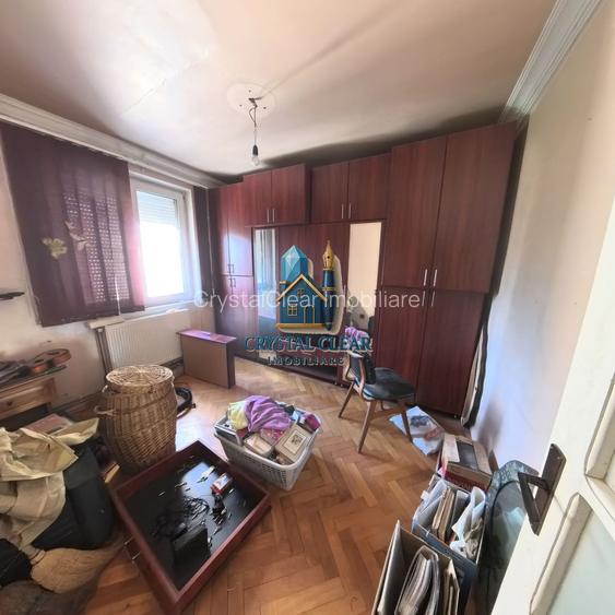 Apartament cu 4 camere - cartierul Dâmbu Pietros, str. Parângului - 4