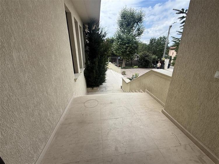ELEGANTA FARA COMPROMIS | RESEDINTA EXCLUSIVISTA IN BACAU | 424 MP CONSTRUITI |