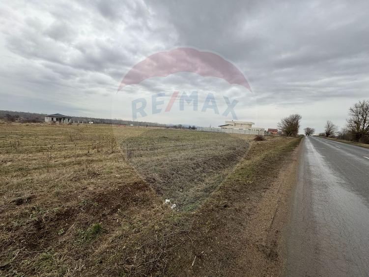 Teren intravilan Fantanele -750 mp