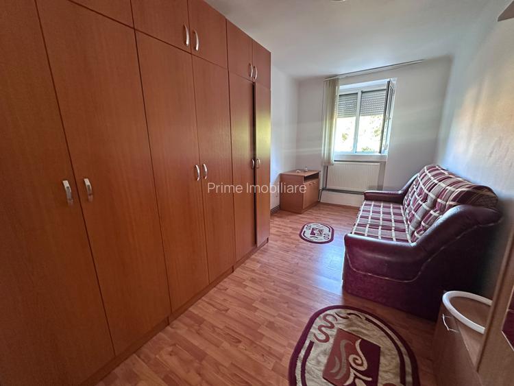 Apartament 2 camere| etaj 1| zona Cugir - 2