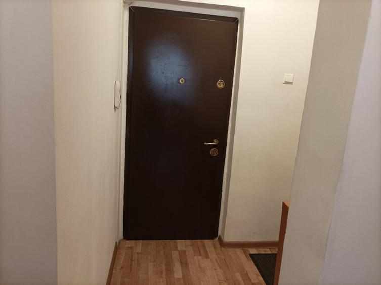Apartament 2 camere mobilat si utilat zona Centrul Civic