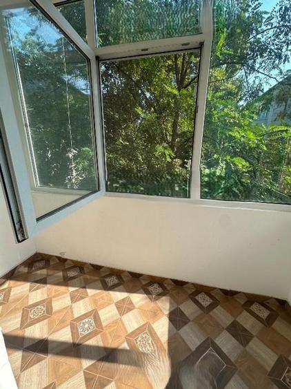 Apartament cu 1 camera - zona Podu Ros - Scoala " Titu Maiorescu"