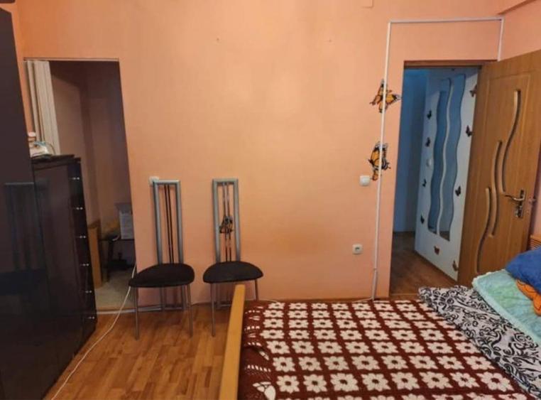 Apartament cu o camera Victoriei.