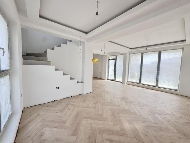 Vila Individuala P+1+M - 300mp teren - Otopeni Odaile