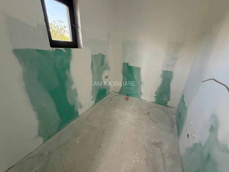 CASA INDIVIDUALA- 4 CAMERE, TOATE UTILITATILE, TEREN 380 MP, COMIS 0% - 7