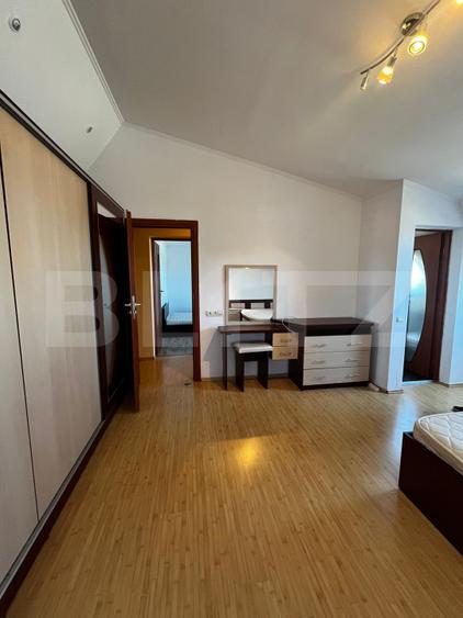 Apartament cu 3 camere, 78.45 mp, zona Sud