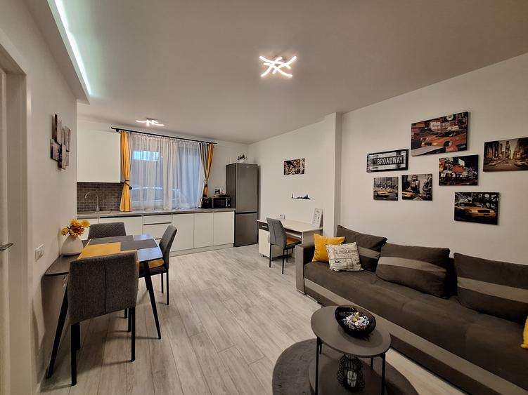 Apartament cu 2 camere, parcare, zona Reprezentantei BMW