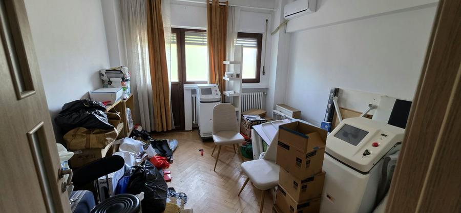 Universitate apartament 2 camere de vanzare