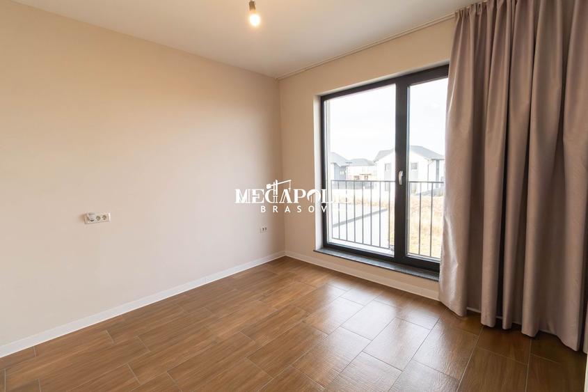 Casă tip duplex de vânzare | 5 camere | 135 mp utili | teren 430 mp