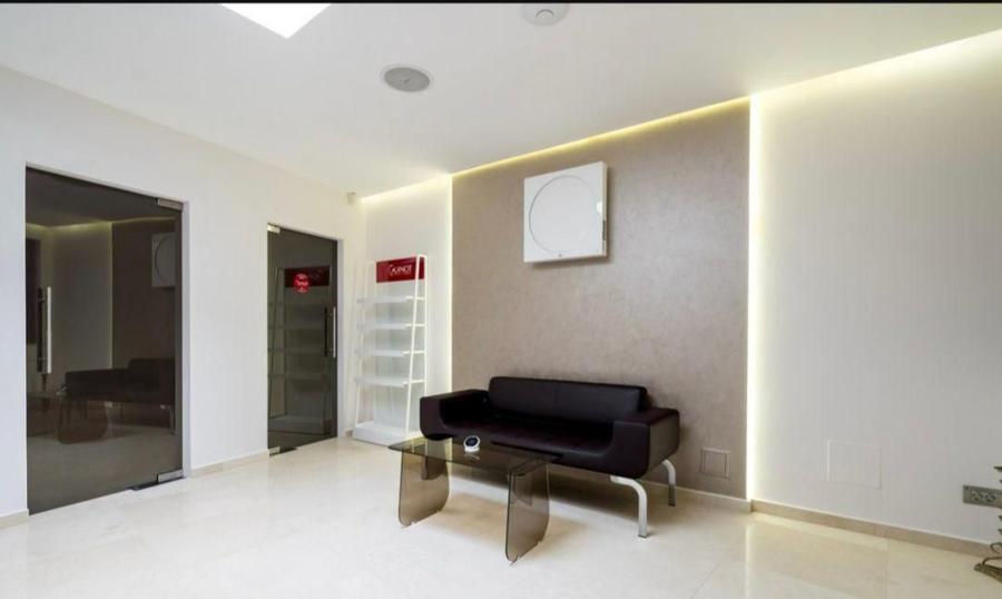 Vilă Modernă Premium cu Curte | Lacul Tei | Ideală Rezidențial sau Birou