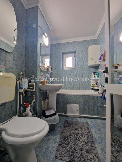 Navodari(Sud)- 3 camere decomandate confort 0, parcare, gaze - 87.000euro - 24
