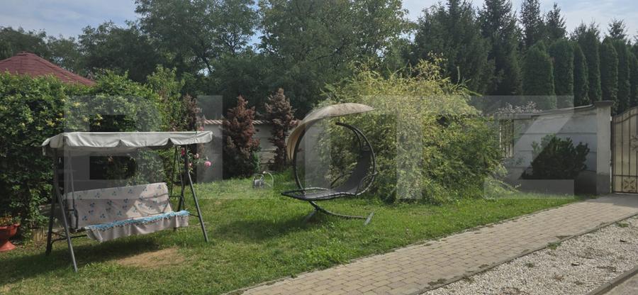 Casa de vanzare, 300 mp, teren 600 mp, zona Bercu Rosu