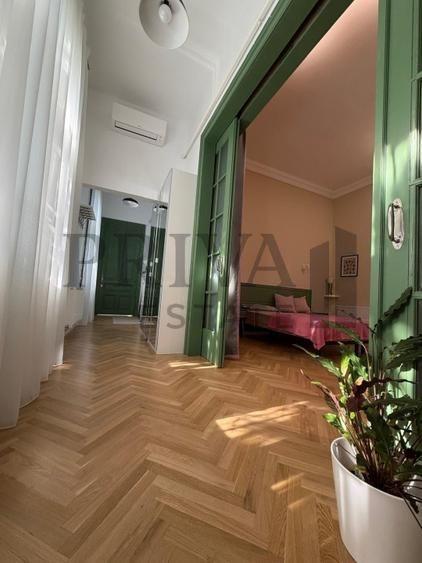 Apartament deosebit 3 camere situat in zona Semicentrală