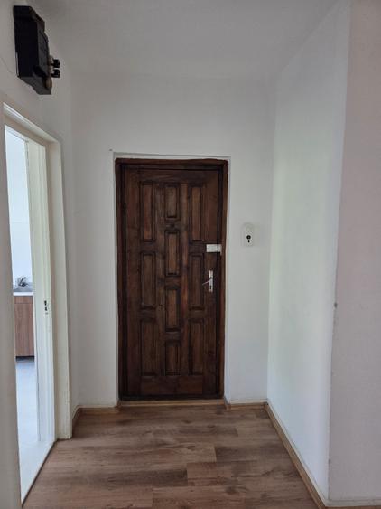 APARTAMENT ETAJ 2 SIDERURGIȘTILOR EST