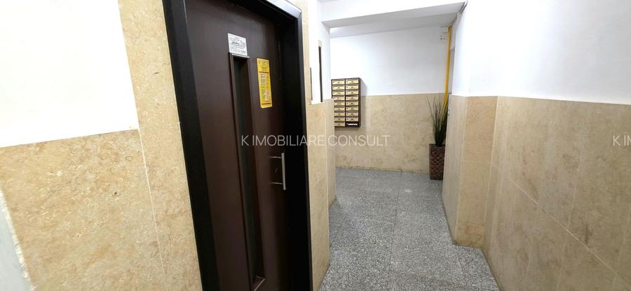 Apartament 2 camere de vânzare în zona Universitate ideal investitie - 19