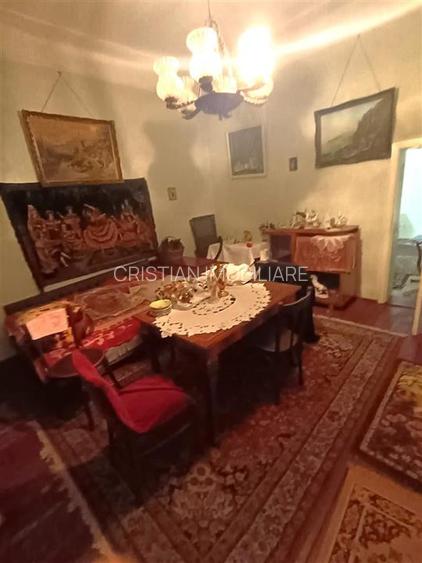 Casa  Boiereasca 3 camere caramida si boltari zona Centrala Brainconf , Terenu 3 - 9