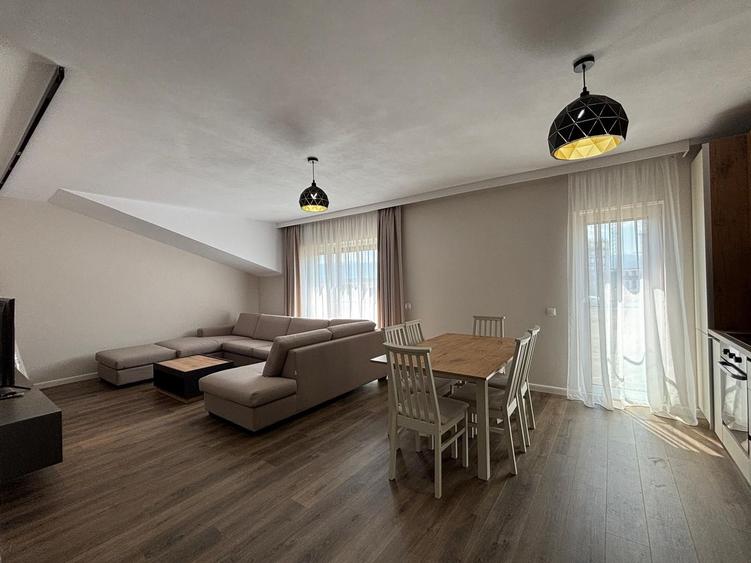 Apartament cu 3 camere de inchiriat | Doamna Stanca