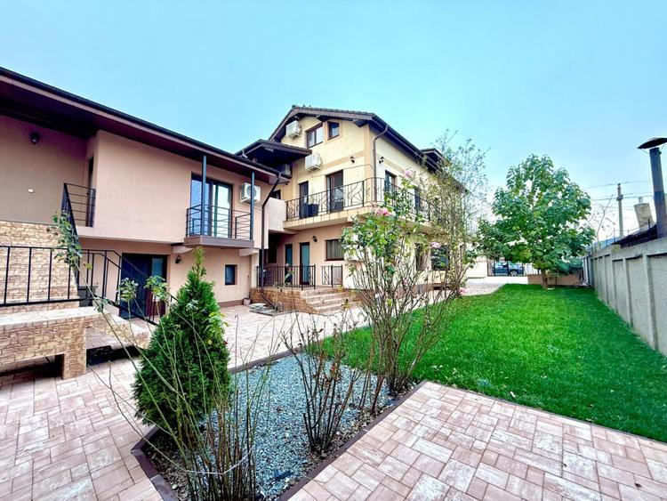 Pensiune turistica de vanzare in Corbu vedere lac afacere la cheie