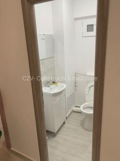 Vand apartament  3 camere - 6