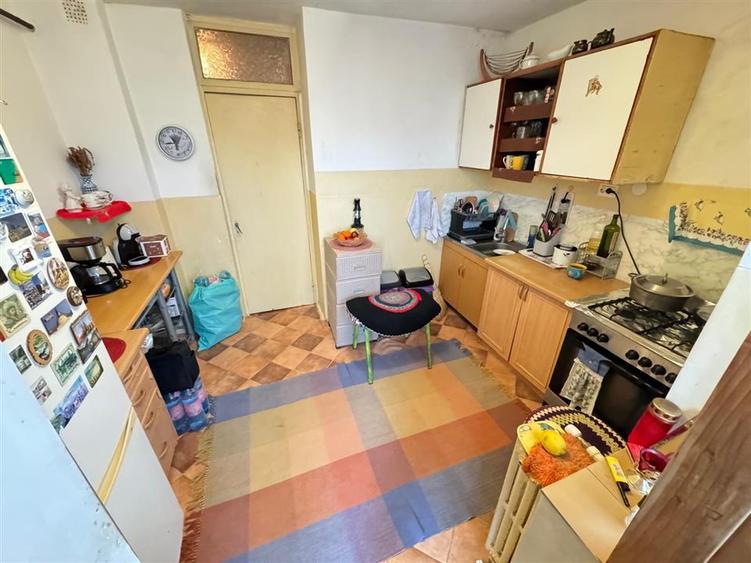 Apartament 3 camere decomandat, 72 mp - Nicolina