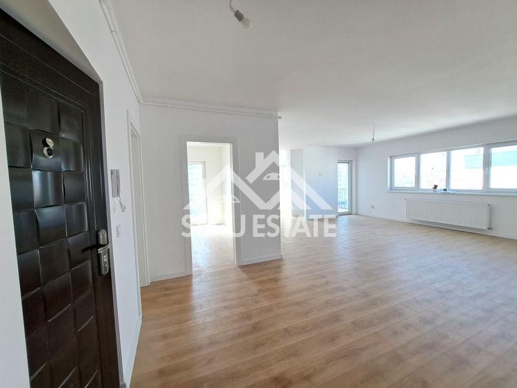 Apartament 4 camere, 2 bai,Doamna Stanca, Selimbar