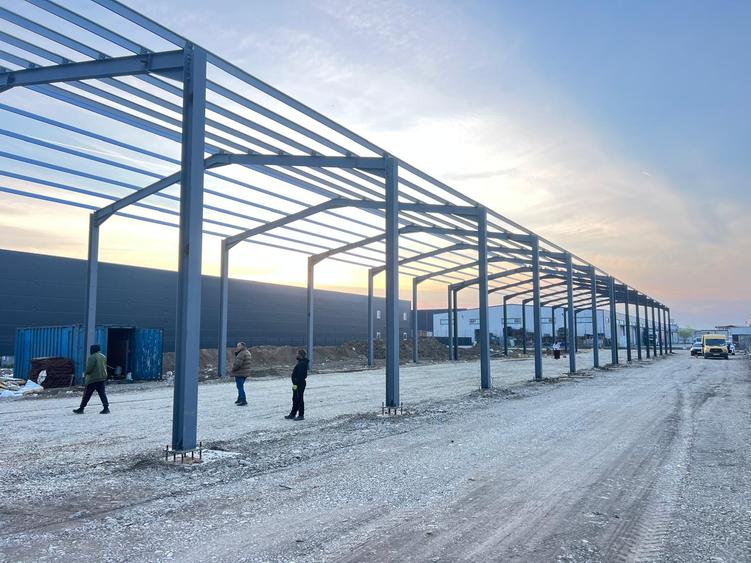 Hale de vânzare Afumați – zona Doraly | 560 mp/unitate | acces DN2, A0, Centură