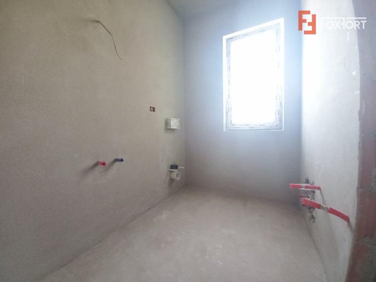 Duplex 4 camere despartit prin perete dublu - Giroc - ID V3463