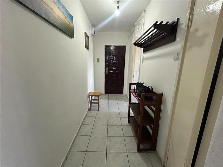 Apartament 2 camere, decomandat, mobilat si utilat modest, Gemenii